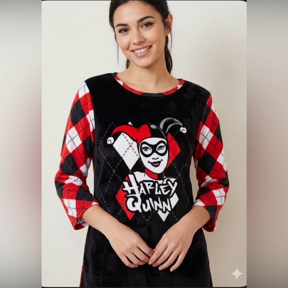 DC Comics Harley Quinn Black and Red Sleepwear